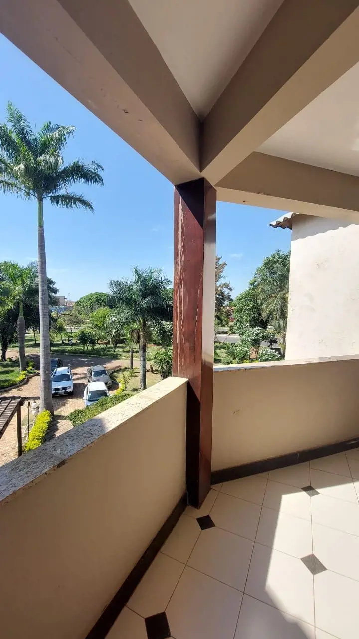 MAX DREAMS IMOB VENDE : Casa térrea com 2 andares 6 banheiros 3 quartos CozinhaÁ...