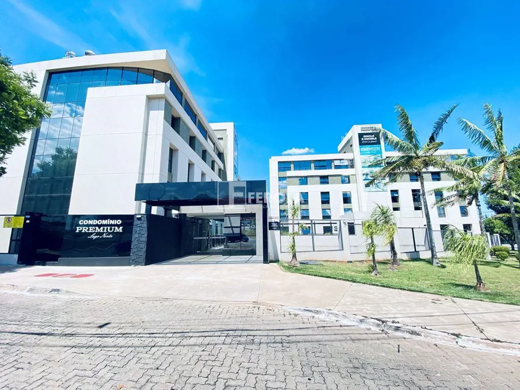 FEROLA – ESPECIALISTA EM IMÓVEIS NO LAGO NORTE, VENCEDORA PELO 12º ANO CONSECUTI...