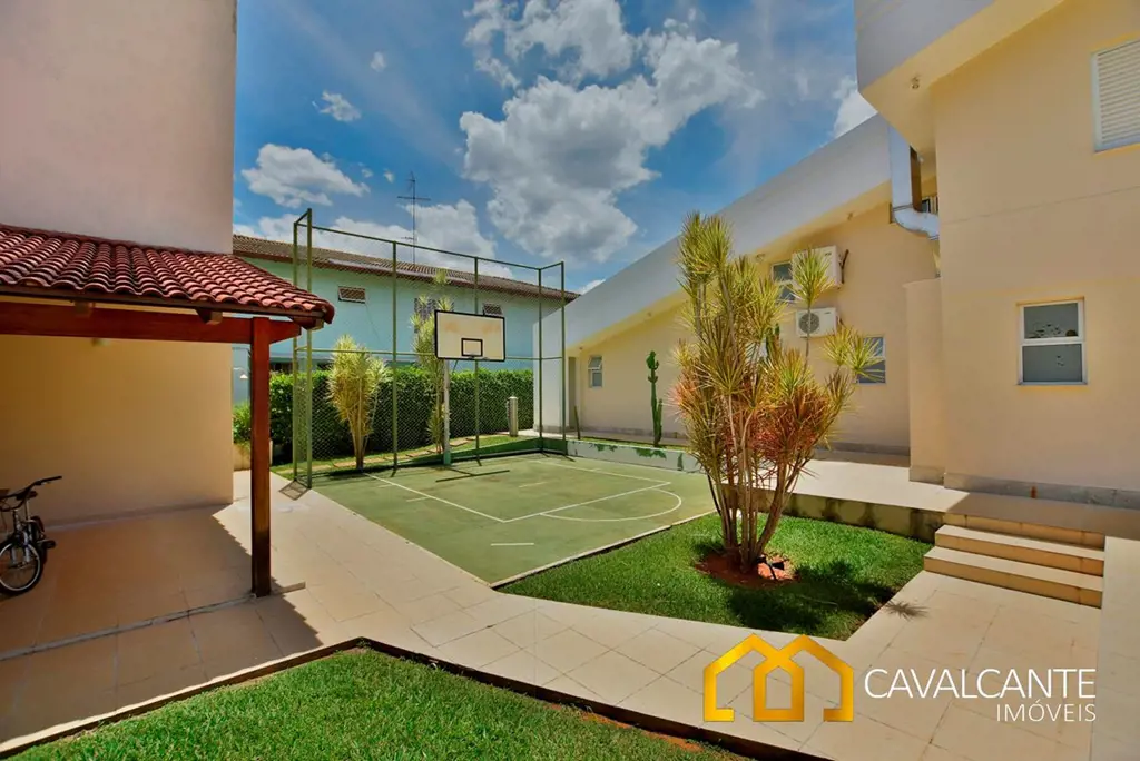 SMPW 16EXCELENTE CASA DE CONDOMINIO COMPOSTA POR:- 4 SUITES - SUITE MASTES COM B...
