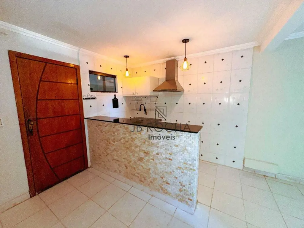 JB ROCHA IMÓVEIS VENDE COM EXCLUSIVIDADE Apartamento no Edifício Virgílio Cordei...