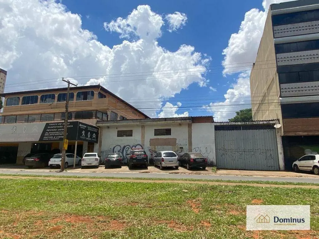 DOMINUS IMOVEIS VENDE: SAMAMBAIA NORTE (Avenida Principal) QN 410, CONJUNTO E - ...