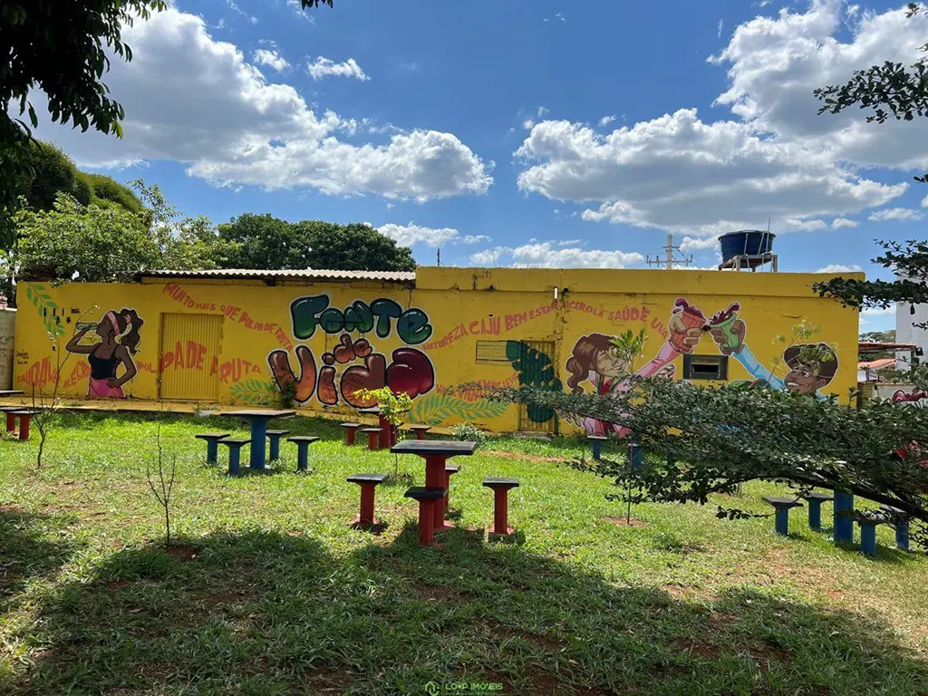 Loop Imóveis vende excelente lote em Sobradinho.Área 400m2Venha conferir, teremo...