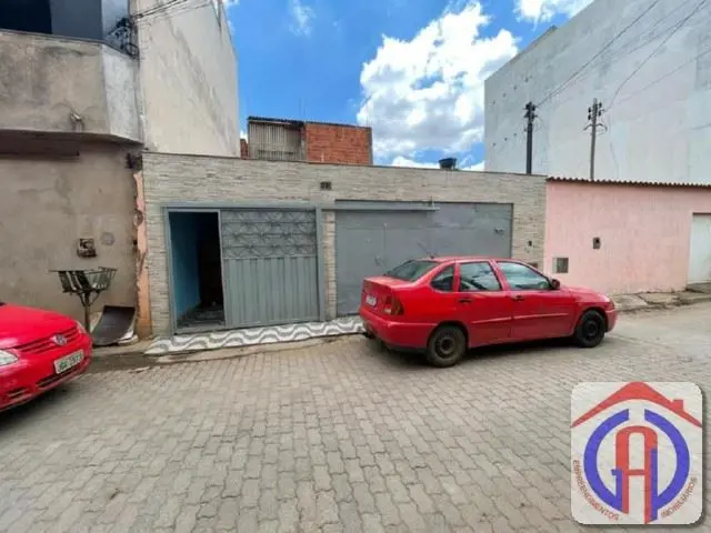 Vendo linda casa no Setor Leste da Estrutural.Com 3 quartos sendo 1 suíte, sala,...