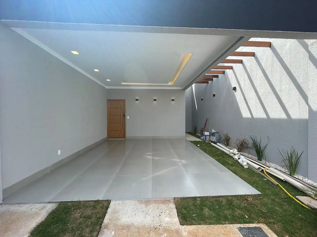 Casa localizada no Residencial Arco-ÍrisAo lado do bairro São João, próximo de v...