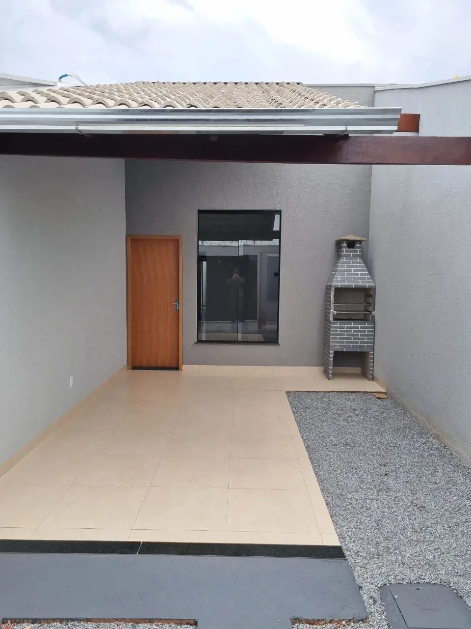 Casas no Residencial Vida Nova.2 quartosSendo uma Suíte + jd de inverno 1 Sala 1...