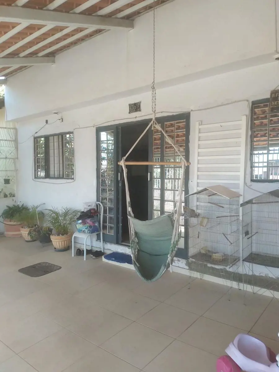 Casa 3 qtos na LAJE Suíte 2 banheiros Área de serviço Garagem para 3 carris Ótim...