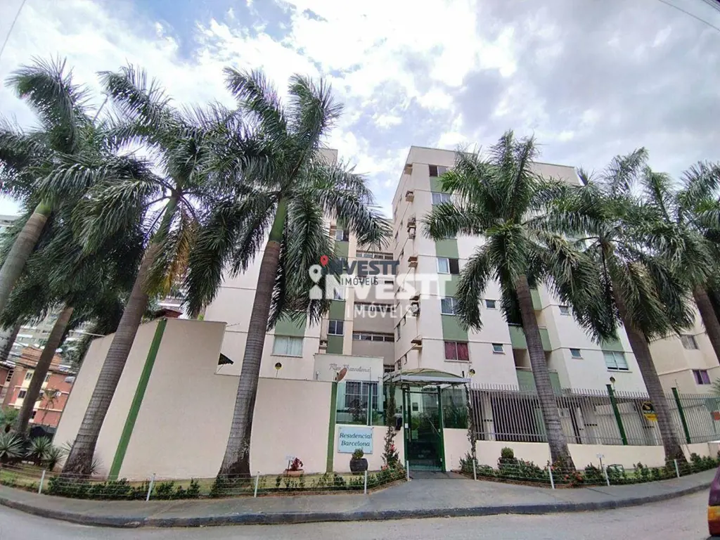 COD:547 Apartamento de 02 quartos, sala integrada com cozinha, 01 suíte, wc soci...