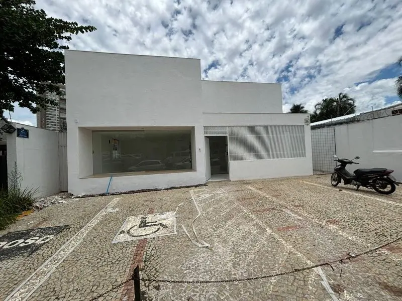 HENRIQUE: 9 8 1 9 8-4 2 4 0 (whatsapp) Casa comercial para Venda na Rua 89, Seto...