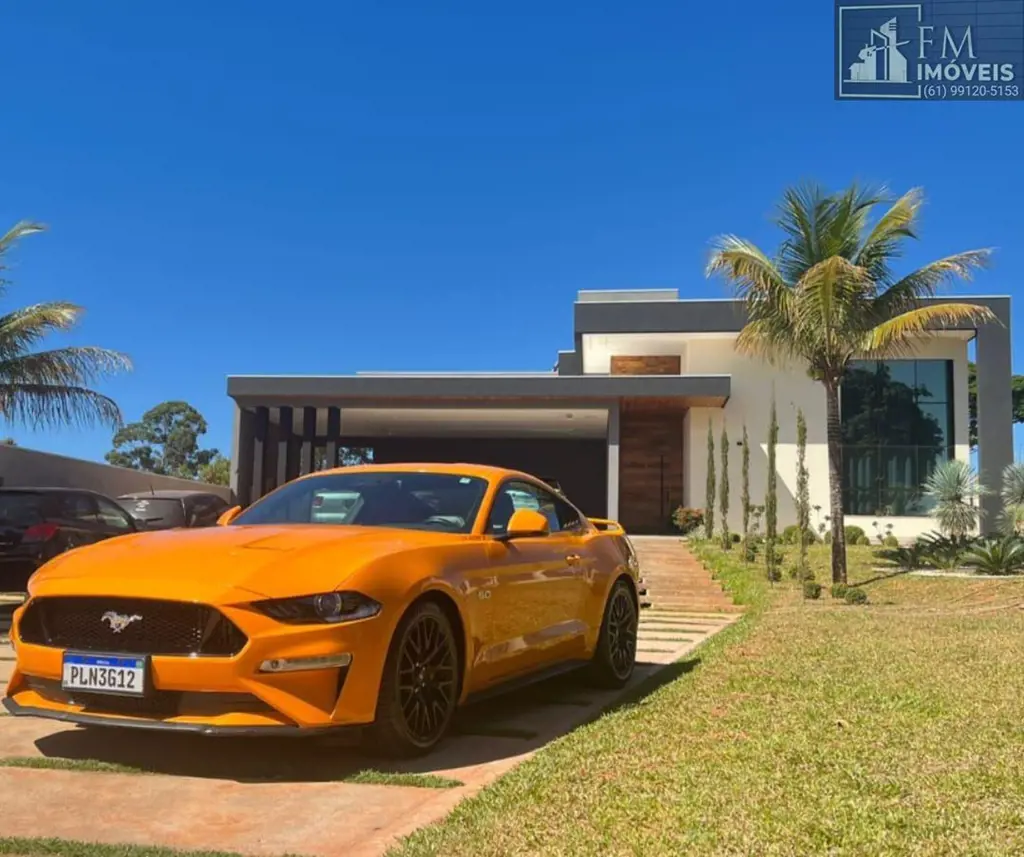*Park Way quadra 4*Linda Mansão no Park Way localizado na quadra 4.Casa nova, mo...