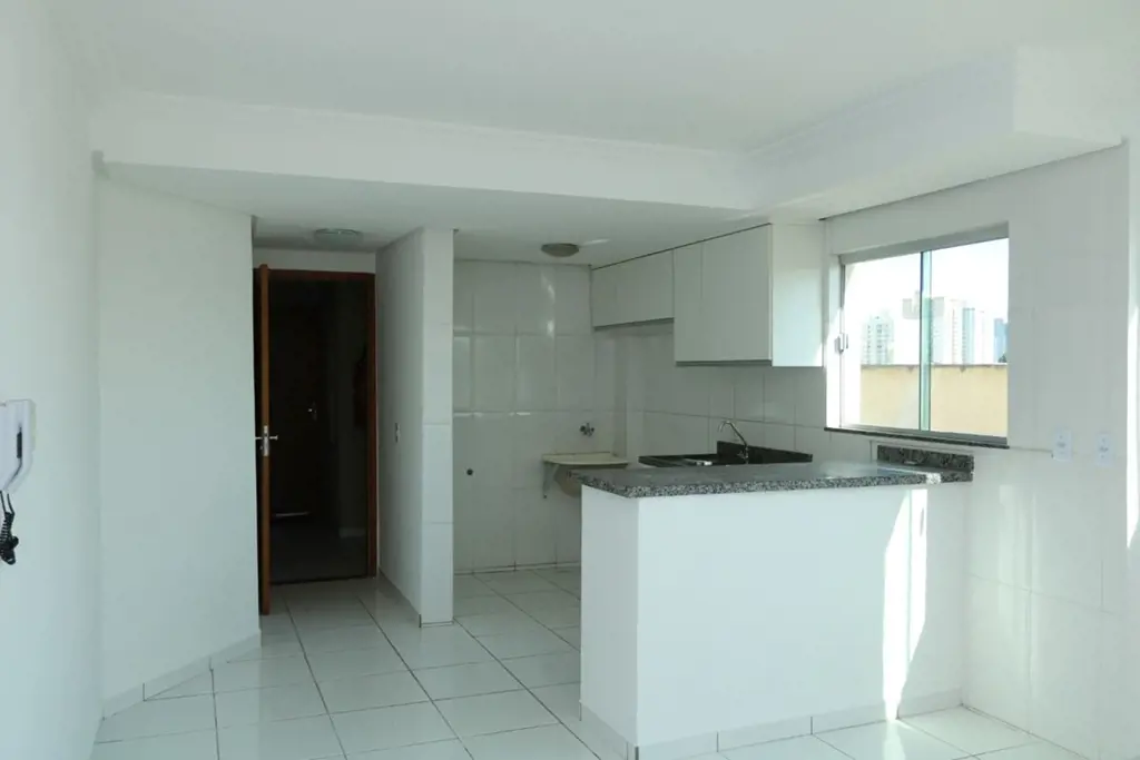 Apartamento para locação, no Setor Sudoeste com 65m², 2 Quartos, Ao lado da Esco...