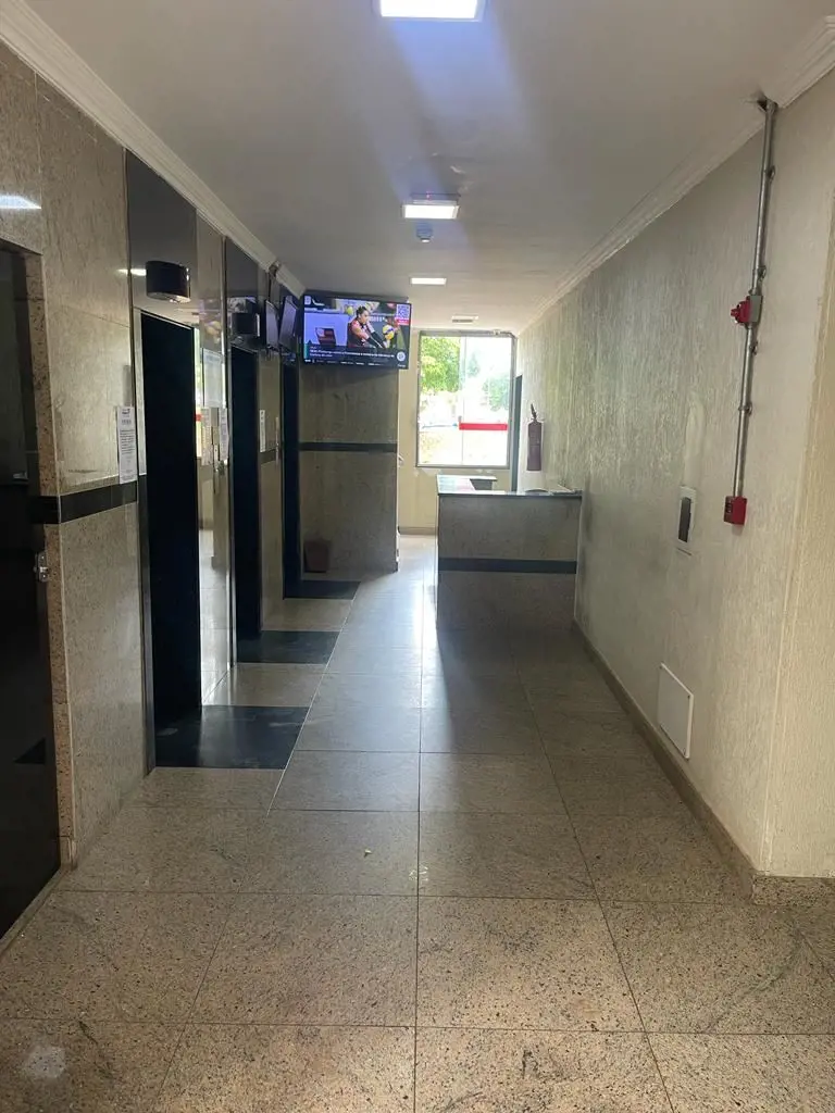 Aluga-se lindas salas comerciais no valor de R$ 400,00 a R$ 1.000,00 nos Edifíci...