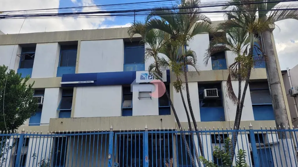 PRÉDIO EXCELENTE COM 600M² ÁREA DE ESCRITÓRIO + 450M² DE GALPÃO PÉ-DIREITO 6 MET...