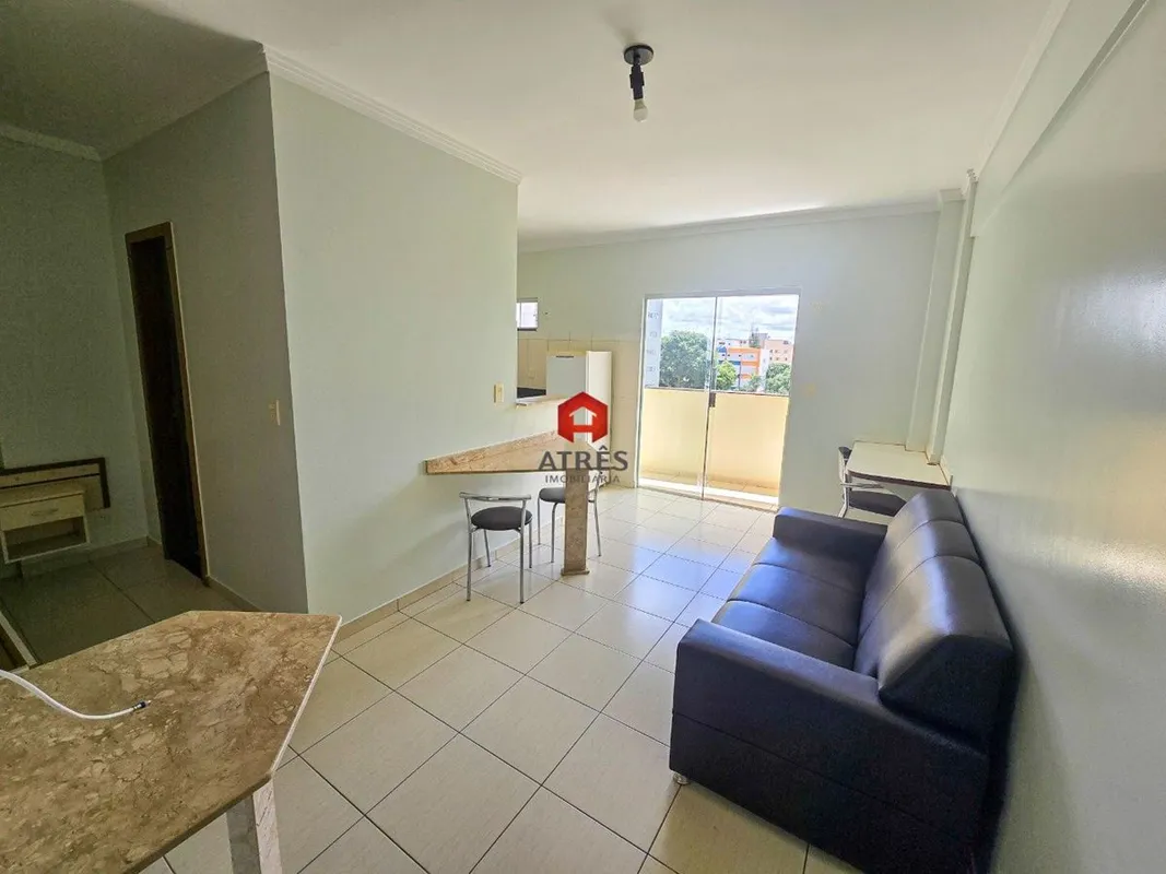 Localizado no Setor Leste Universitário com aproximadamente 35m² composto de: su...