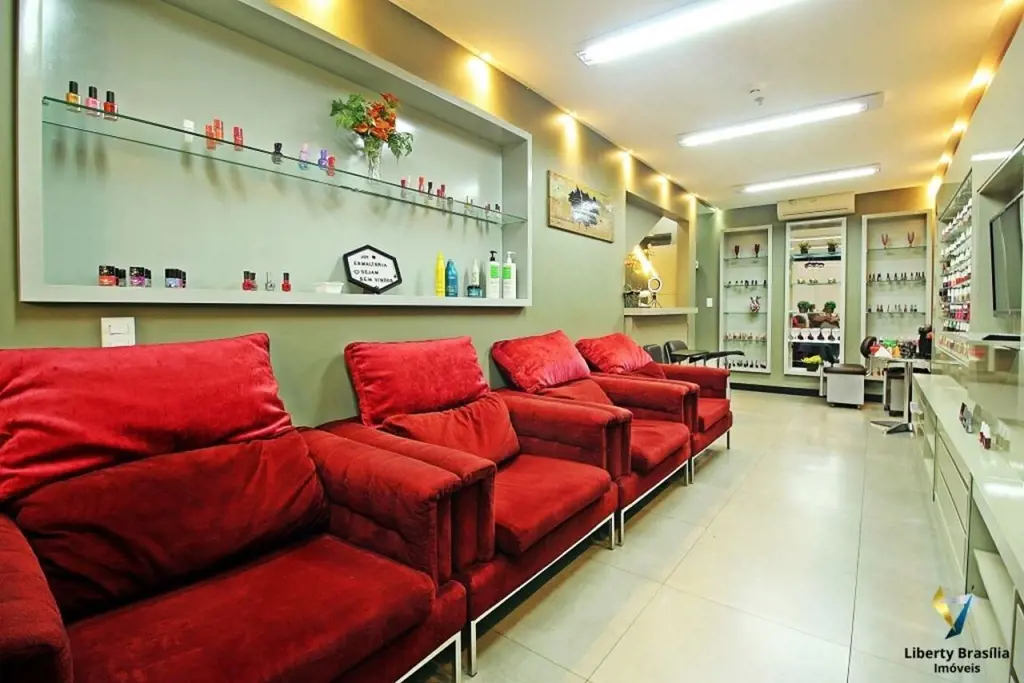 Loja - One Park Mall - Águas ClarasOne Park Mall - Águas ClarasLoja Reformada co...