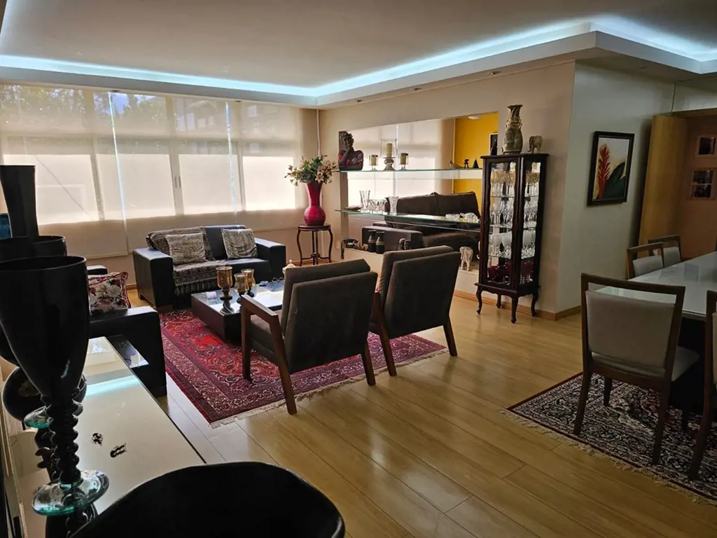 Apartamento de alto padrão na SQS 109 Reformado com muito capricho e bom gosto, ...