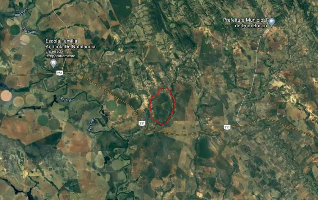 FAZENDA CANA BRAVA - MINAS GERAIS Vendo excelente fazenda localizada no municípi...