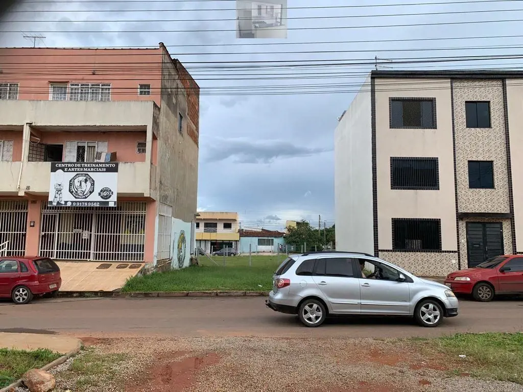 Vendo com EXCLUSIVIDADE lote comercial na QN 304, Conj 06, Samambaia.Lote comerc...