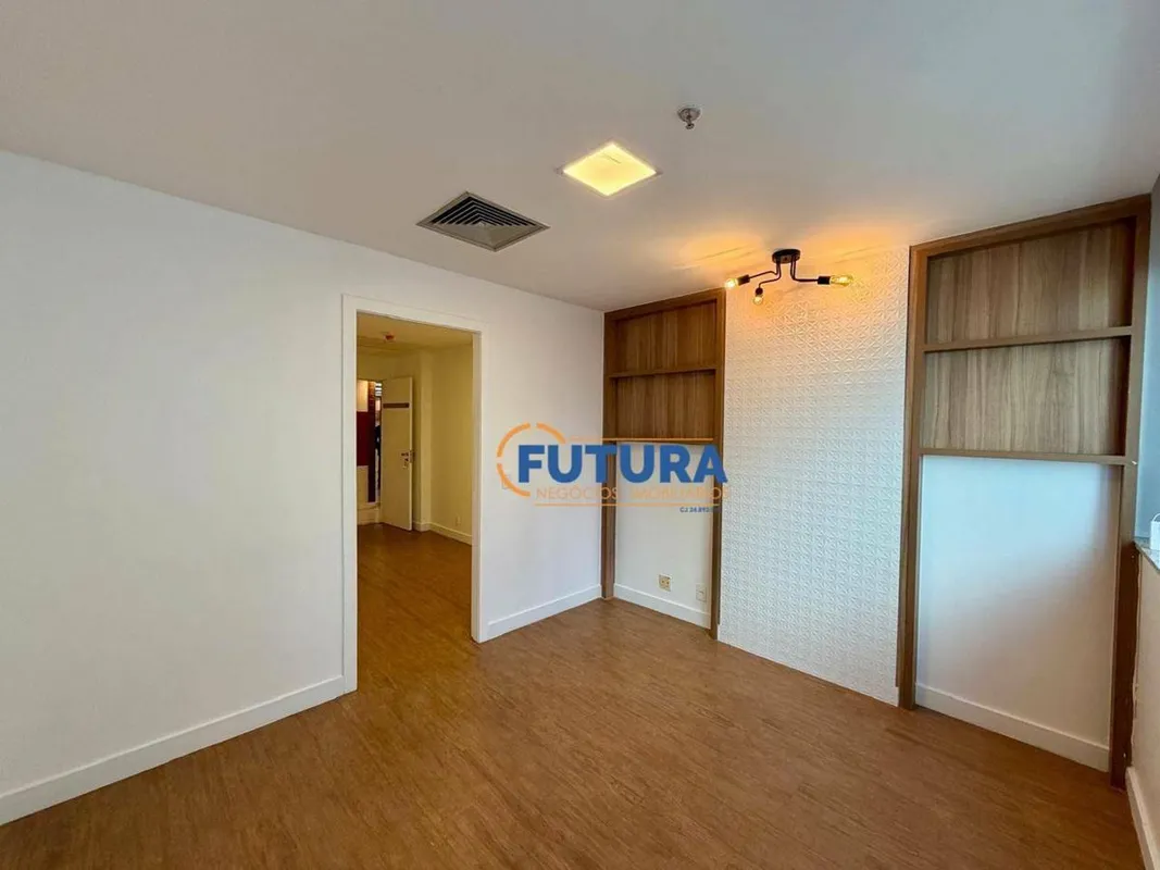 FUTURA NEGÓCIOS IMOBILIÁRIOS disponibiliza para VENDA:EXCELENTE SALA REFORMADA, ...