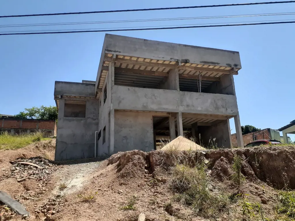 *** EXCELENTE OPORTUNIDADE !!! ***NASCENTE, VISTA LIVRE, 03 QUARTOS COM 03 SUITE...