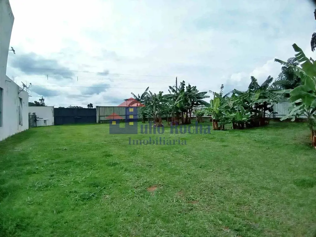 JULIO ROCHA IMOBILIÁRIA VENDE!EXCELENTE LOTE COM 900 M² DE ÁREA ÚTIL NO CONDOMÍN...