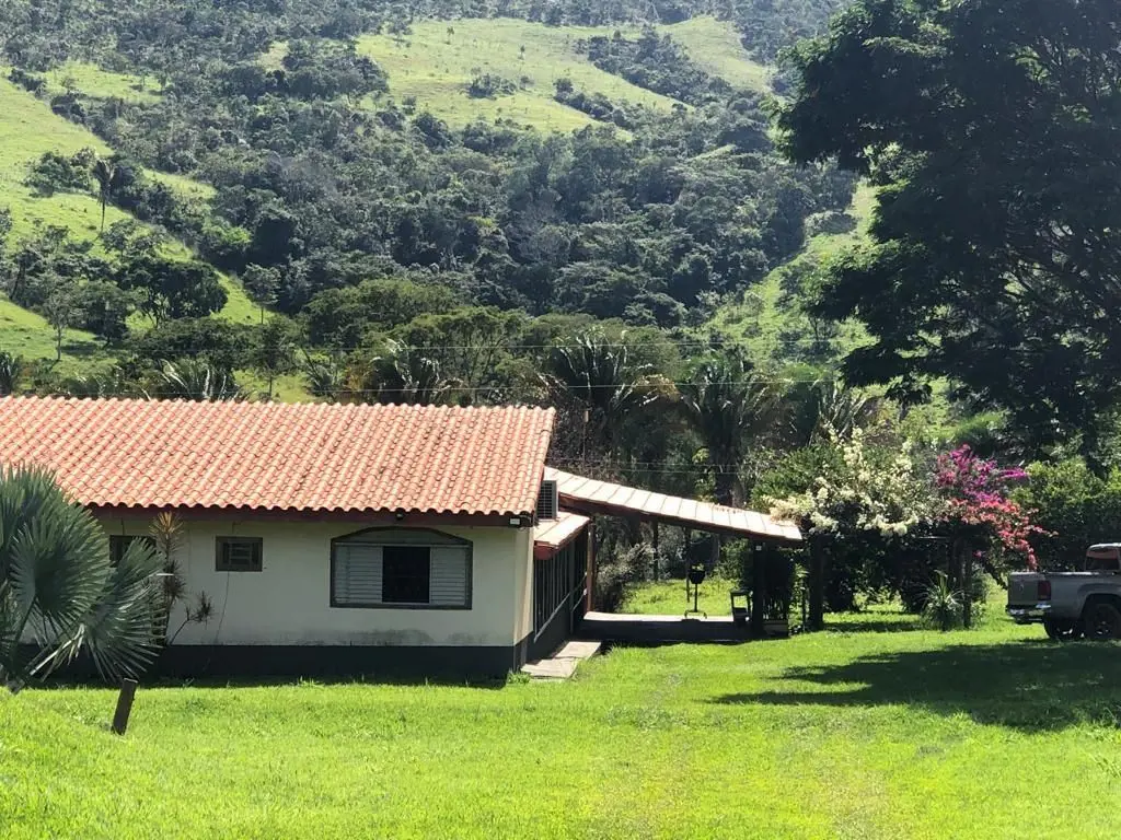 Fazenda para pecuária com 125 Alqueires, no município de Cocalzinho divisa com P...