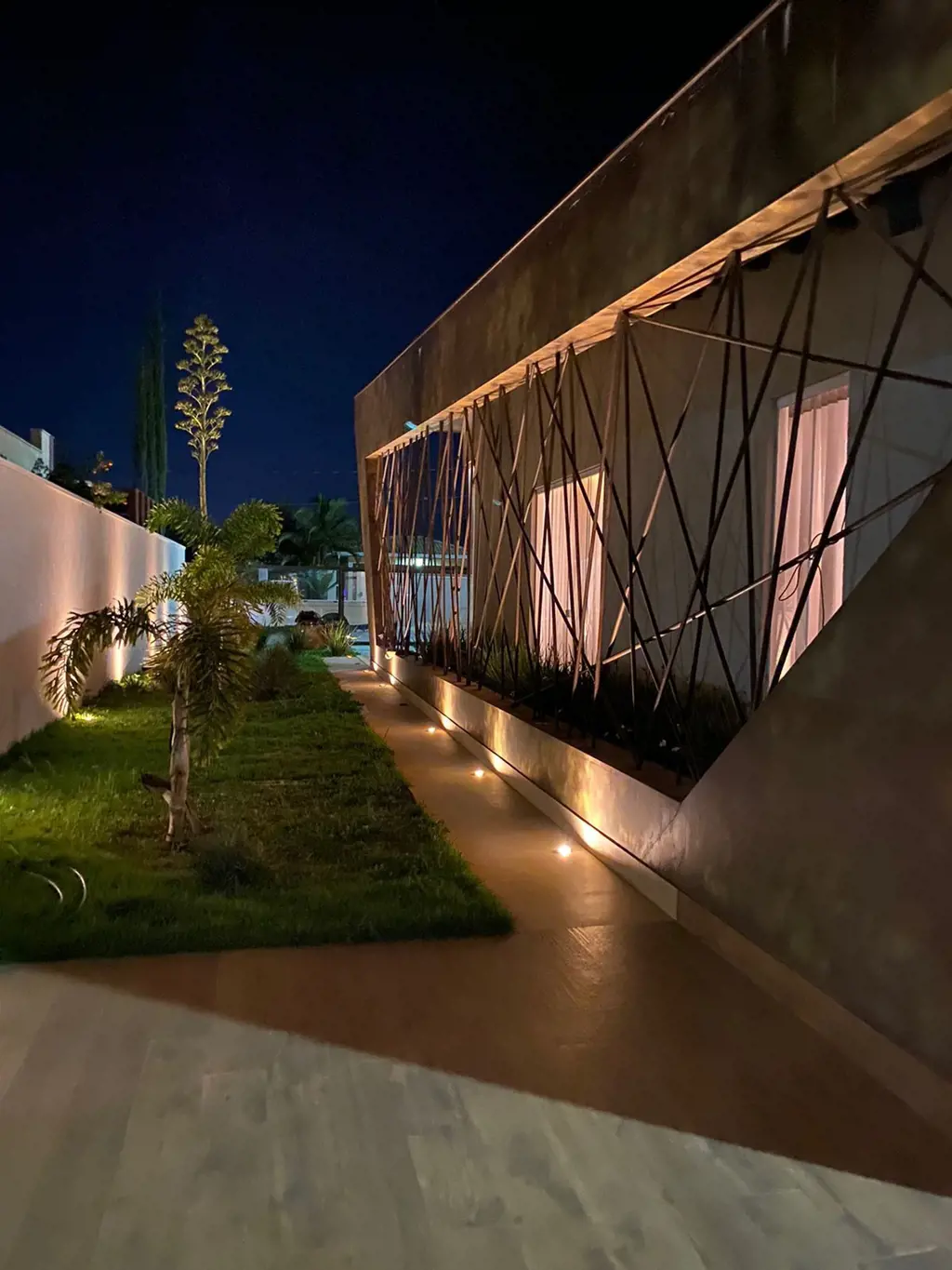 Alto da Boa Vista. Casa térrea 240m2, lote 504 m2. Casa projeto moderno, 03 suít...