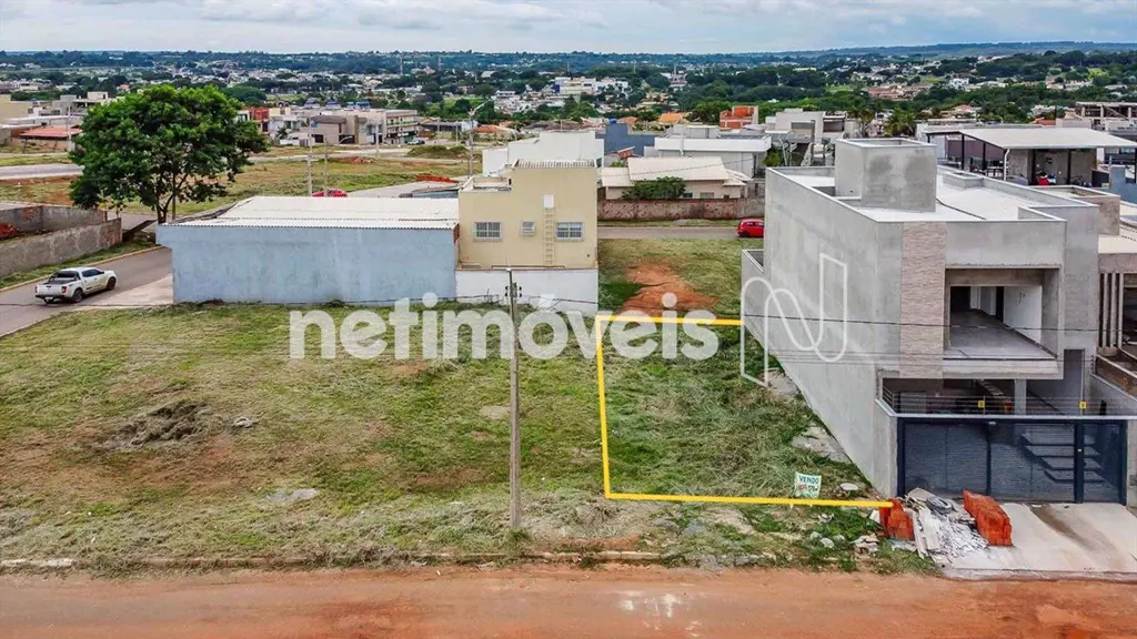 LocalizaçãoEm uma quadra nova e promissora do Guará, fácil acesso à EPNB, EPIA e...