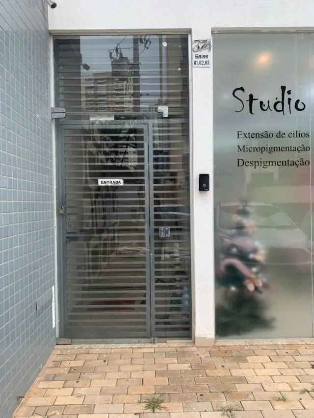 Galeria Via Ipanema - Excelente sala comercial no piso superior, ampla e com ban...