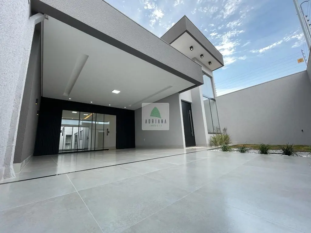 Casa Residencial Campos do JordãoLote de 200 m²e 140m² de construção3 quartos se...