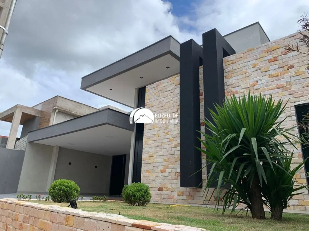 Vendo excelente casa, ótima localização as margens da principal DF do Park WayCA...