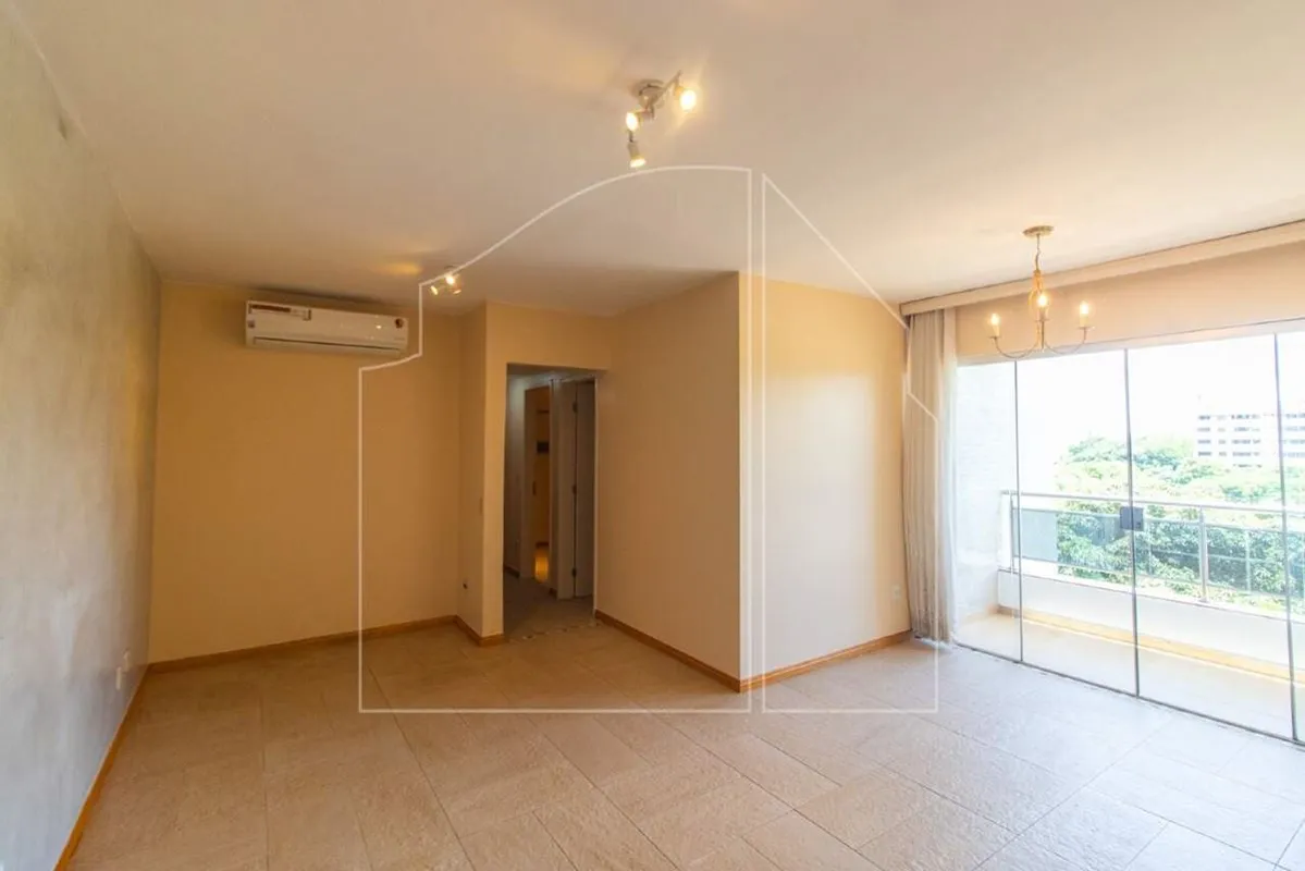 DALL'OCA IMÓVEIS ALUGA:Ótimo apartamento, reformado, nascente, localizado próxim...