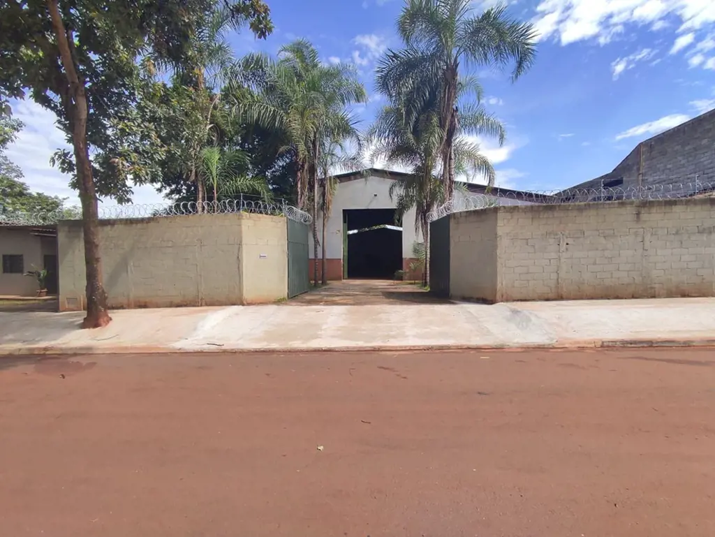 Galpão Comercial no Jardim Petrópolis. Área coberta: 780 metros quadrados, Área ...