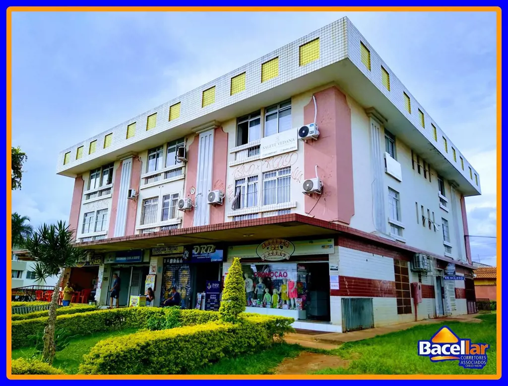 VENDOLoja em ótima localização em Sobradinho.Próximo de todo o comércio local.Lo...