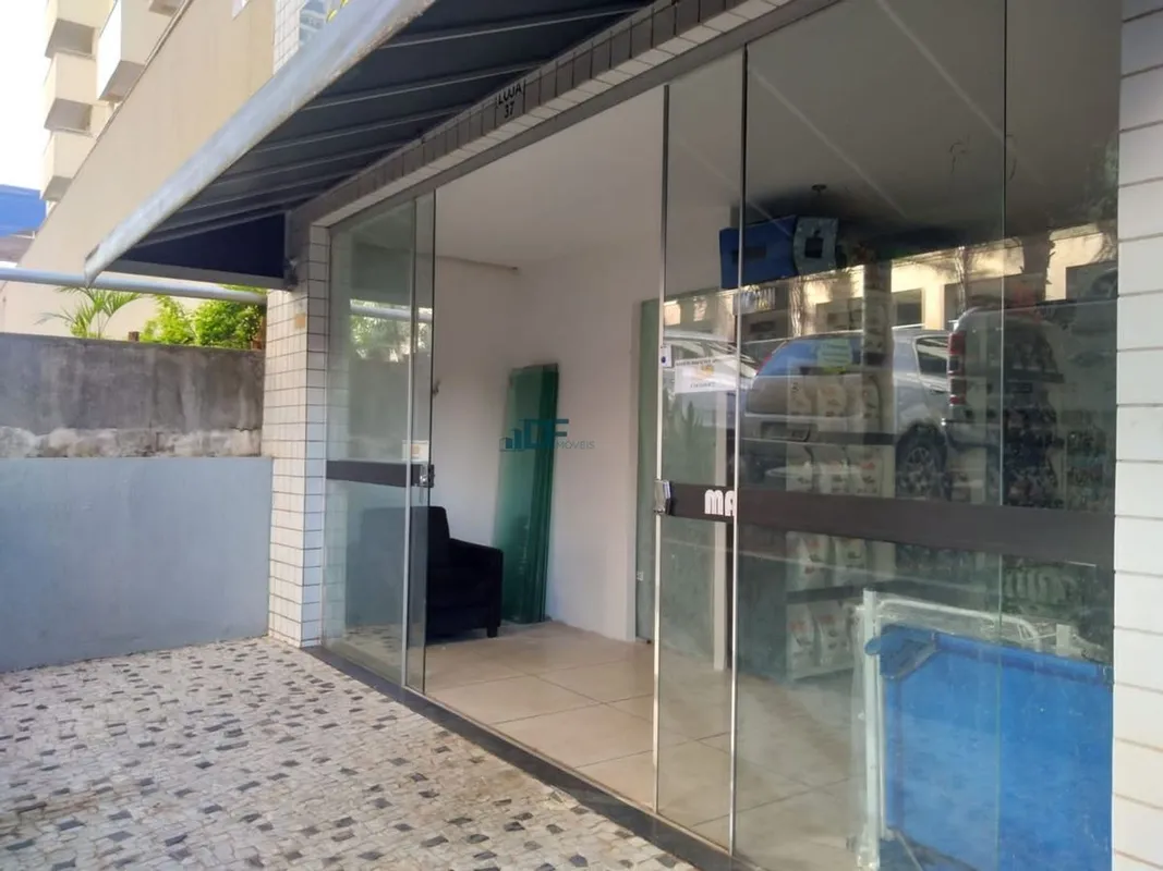 ÁGUAS CLARAS - RUA 24 NORTE - LOJA DE 67 m² COM 1 VAGA DE GARAGEM COBERTA DE 12 ...