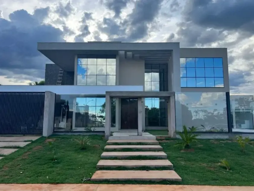 Vendo incrível casa com habite-se, estilo moderno no Jardim Botânico III, fora d...