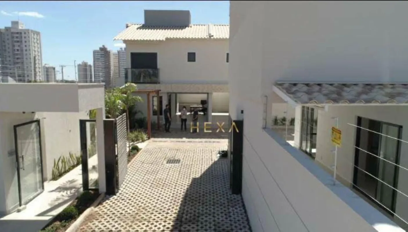 Sobrado à Venda no House Garden Atlântico Jardim Atlântico, GoiâniaPronto pra Mo...