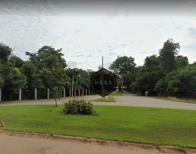 Vendo Ágio de um lote de 336m2 bem localizado no Condomínio Fechado Portal do La...