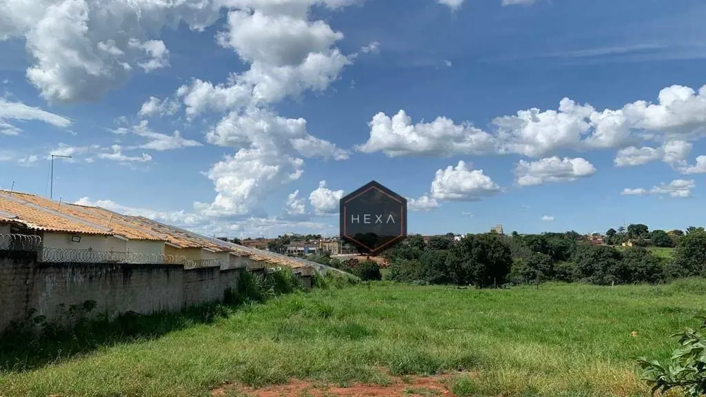 Terreno á venda com 8.608,44m² em Trindade. Excelente oportunidade para investim...