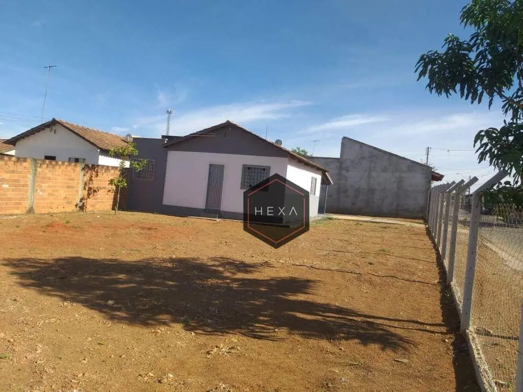 Procurando uma casa aconchegante, com espaço suficiente para acomodar sua famíli...