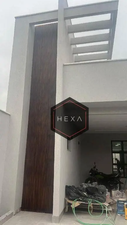 Casa Setor Sudoeste, 3 quartos sendo 3 suítes plenas, 2 vagas de garagem, sala c...