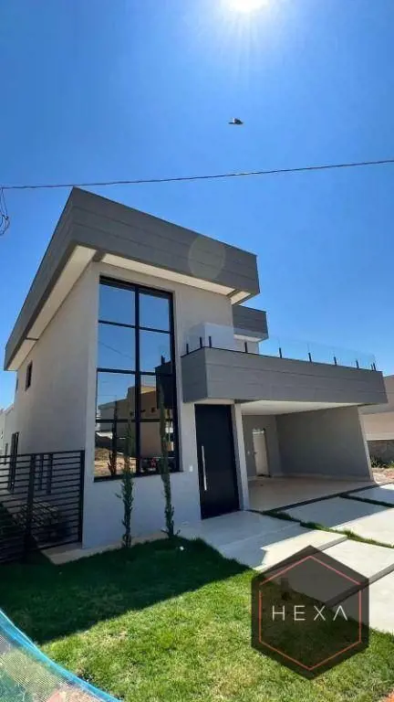 OPORTUNIDADE SOBRADO - JARDINS PORTO Se você está em busca de luxo, conforto e s...