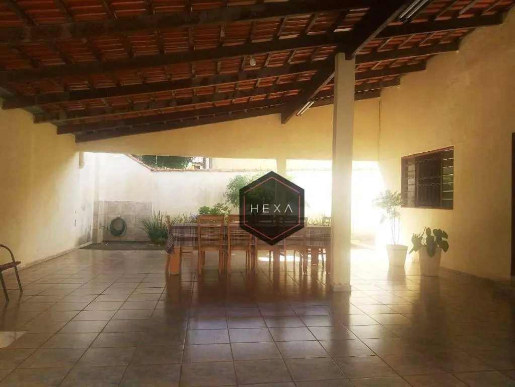 Sobrado a venda no Jardim Bela Vista, com 4 quartos, sendo 1 suite master, sala ...
