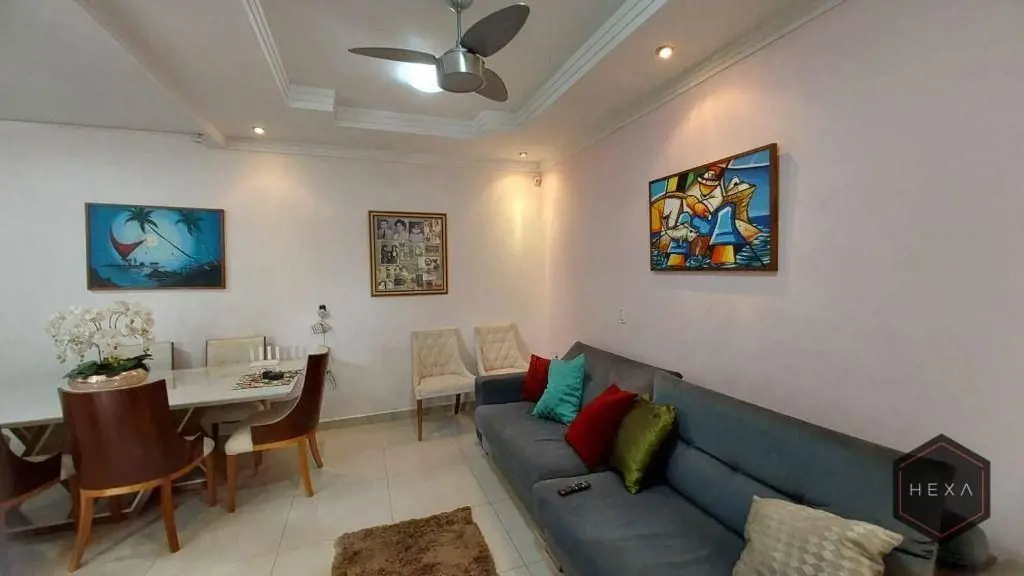 Casa à venda no Três Marias. Casa Setor 3 Marias, 3 quartos sendo 1 suíte, 3 vag...