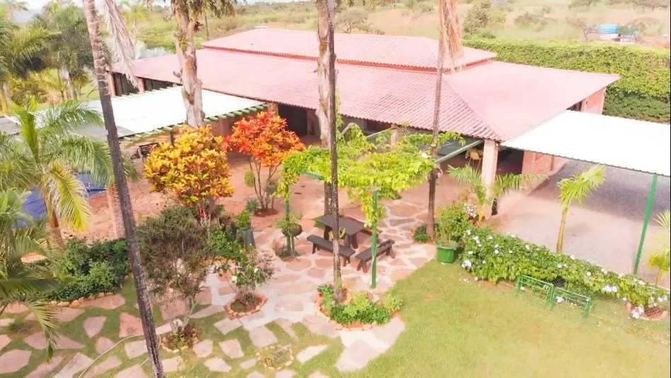 VILLA148933 - Última atualização: 30/03/26 23:31 VIRTUAL IMOBILIÁRIA VENDE Lindí...