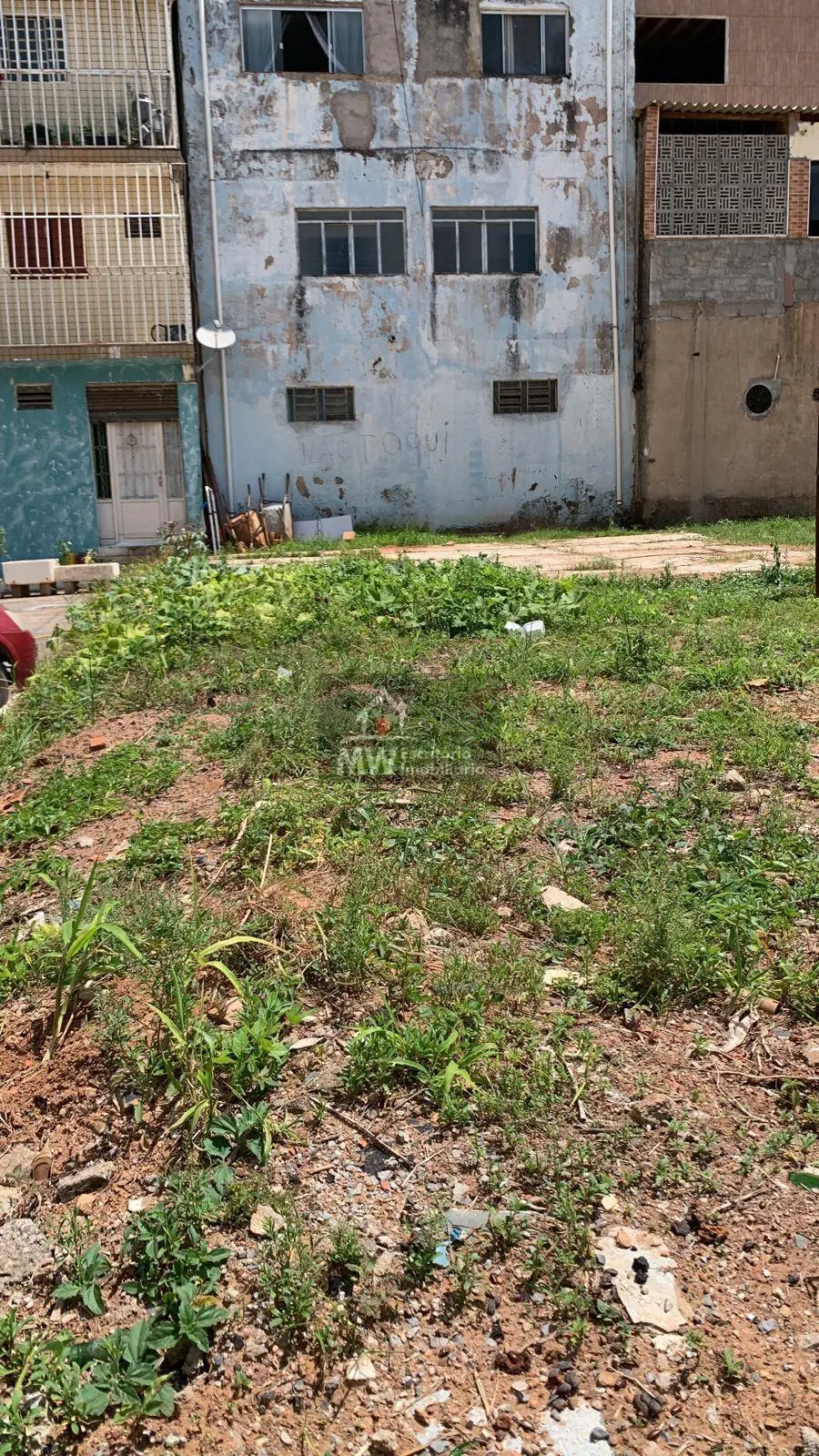 MW ESCRITÓRIO IMOBILIÁRIO VENDE EXCELENTE LOTE COMERCIAL ESCRITURADO NO CONDOMÍN...