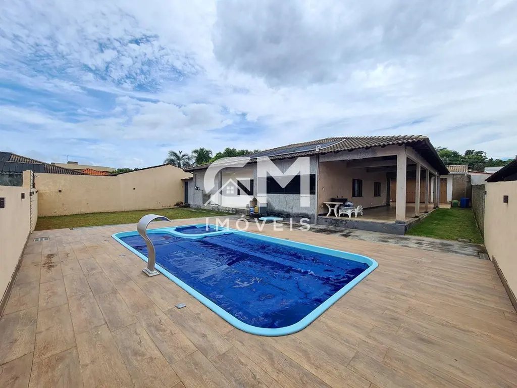 GM Imóveis vende excelente casa no Condomínio Recanto da Serra, Nova Colina- Sob...