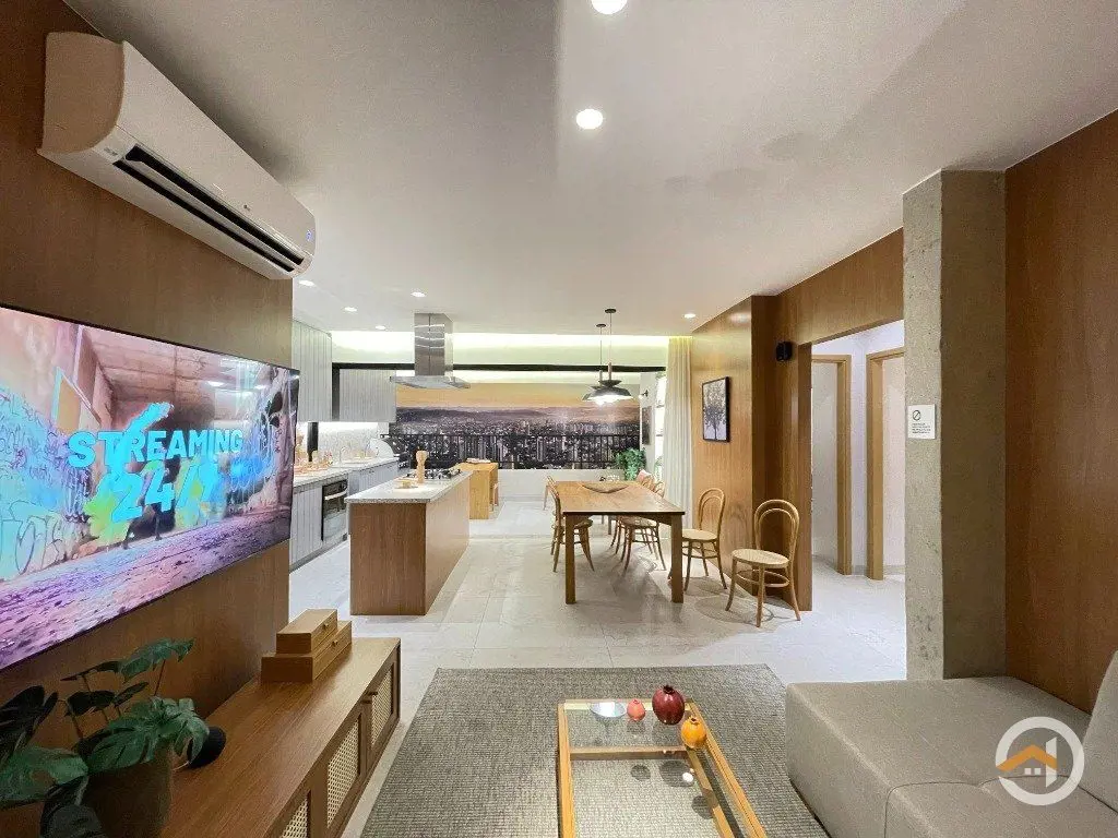 Apartamento a venda com 3 suítes Setor Bueno. Perto da Av. T-63 e Supermercado P...