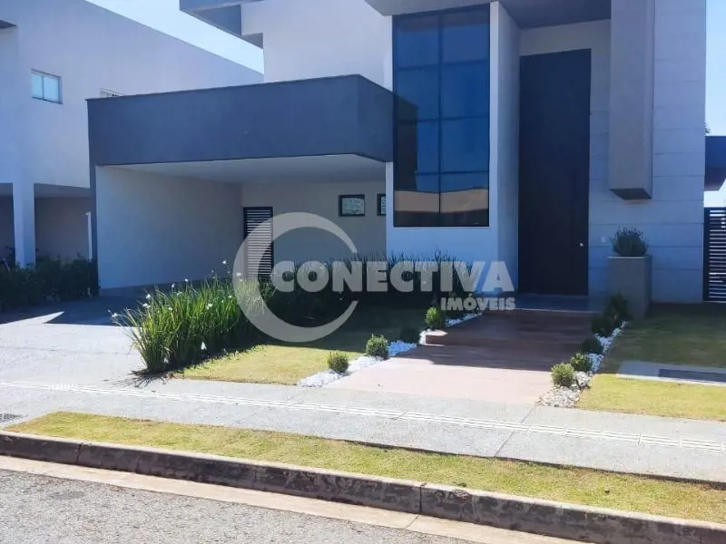  Comentários do corretor: Sobrado no Residencial Goiânia Golfe Clube - Condomíni...