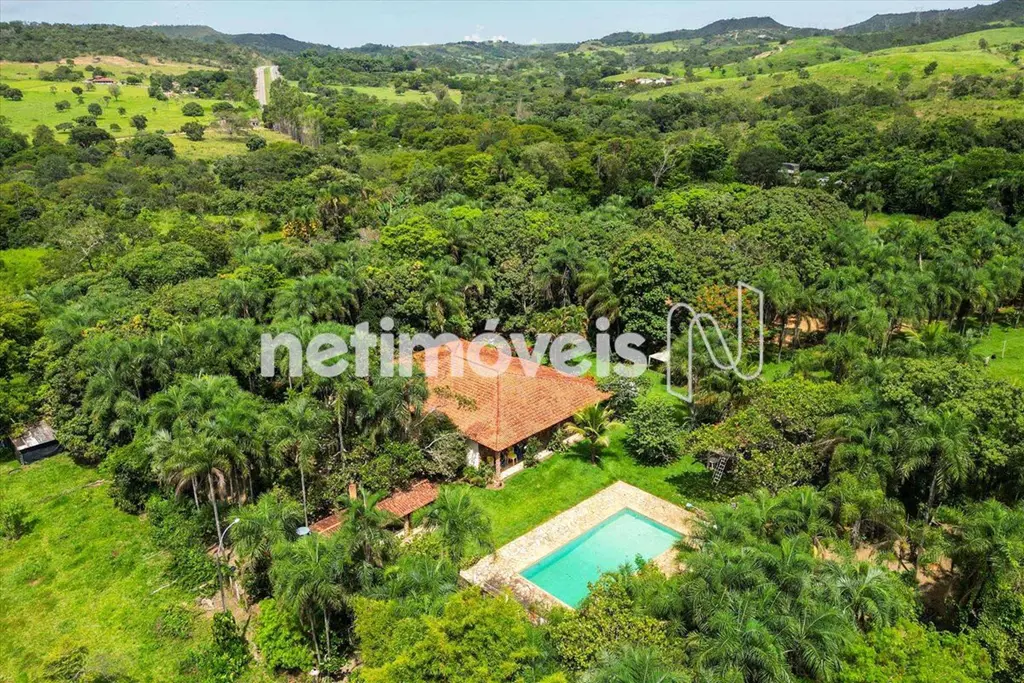Fazenda KM 08-IMÓVEL:Excelente fazenda com 290.00m².Sala, varanda,4 quartos, sen...