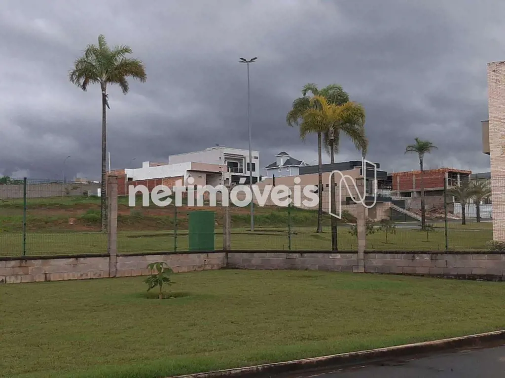 Damha II – Jardim Botânico | Lote de 387 m² próximo à portaria em condomínio de ...